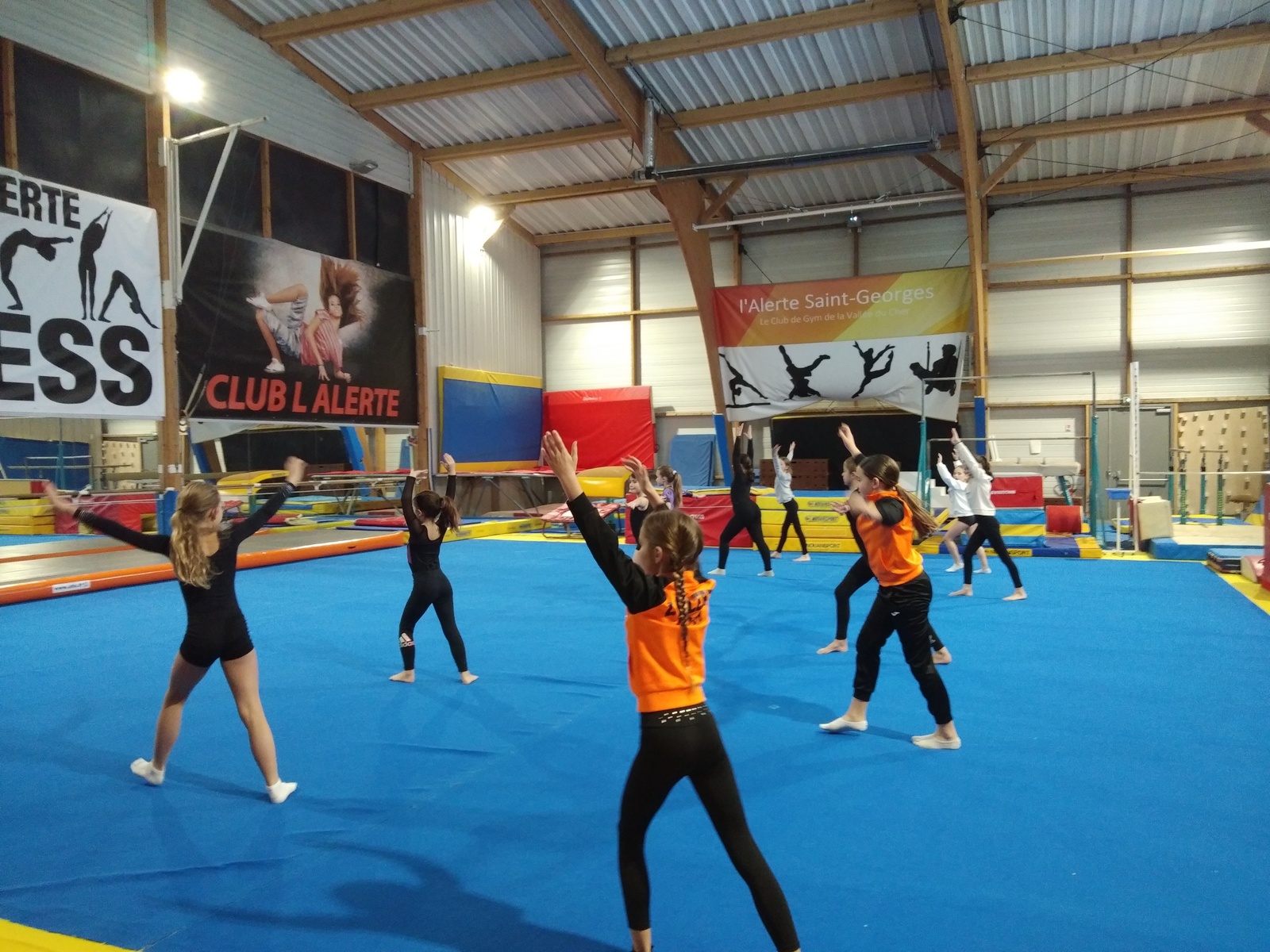 STAGES VACANCE FEVRIER  INSCRIPTION DERNIER DELAI LE 30 JANVIER               JANVIER